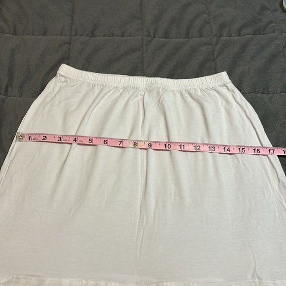 Skirt Extender - Picture 4 of 7